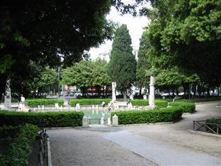 Domus Mazzini 2* Rom